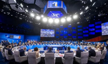 Хашка декларација: Членките на НАТО се обврзаа да инвестираат пет отсто од БДП за одбраната до 2035 година 