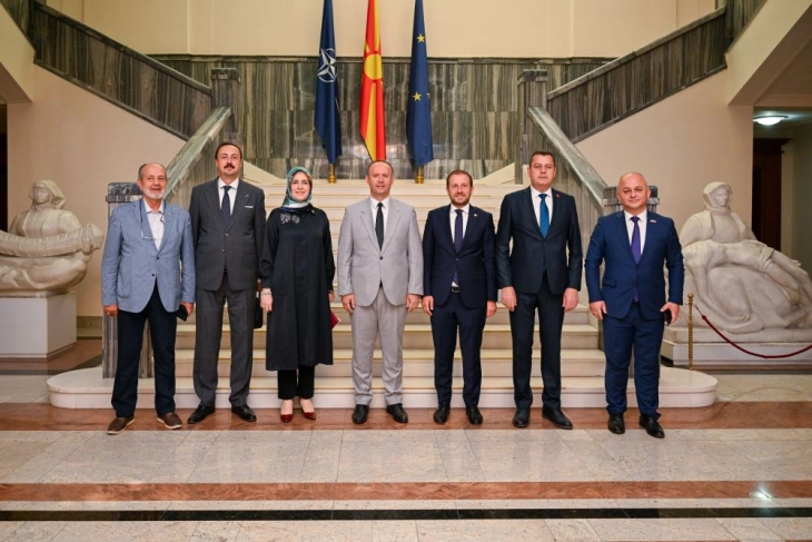 Speaker Gashi meets delegation from Turkish Grand National Assembly