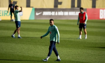 Нејмар останува во Сантос