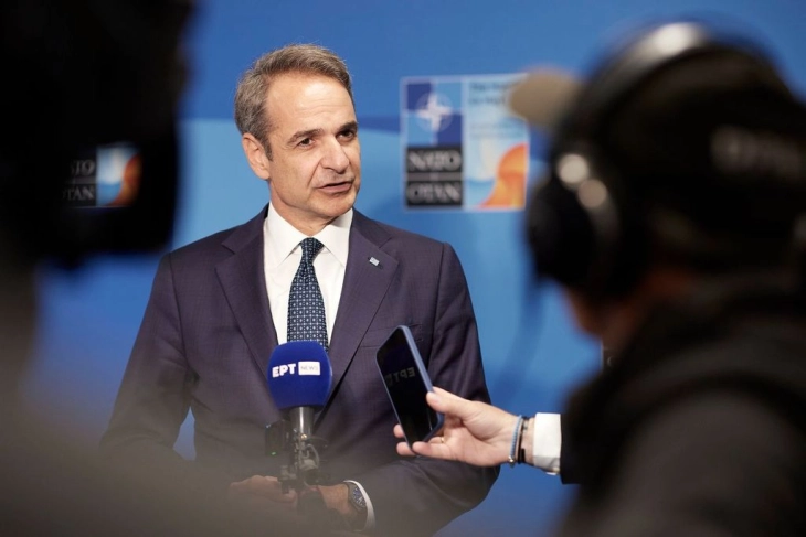 Takim i shkurtë Micotakis - Erdogan në margjina të Samitit të NATO-s në Hagë