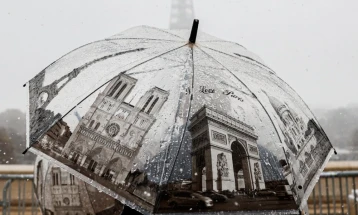 Të paktën dy të vdekur nga moti i lig në Francë