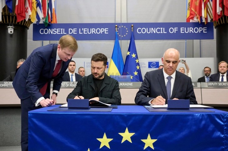 Zaharova e dënoi marrëveshjen për krijimin e Tribunalit special për krime të agresionit kundër Ukrainës