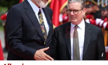 Rama e ka kritikuar politikën e Britanisë së Madhe për shkak të deportimit në vendet e treta të njerëzve të cilëve kërkesat për azil u janë refuzuar 