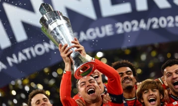 Ronaldo do të ketë pagë rekord me kontratën e re me Al Nasrin