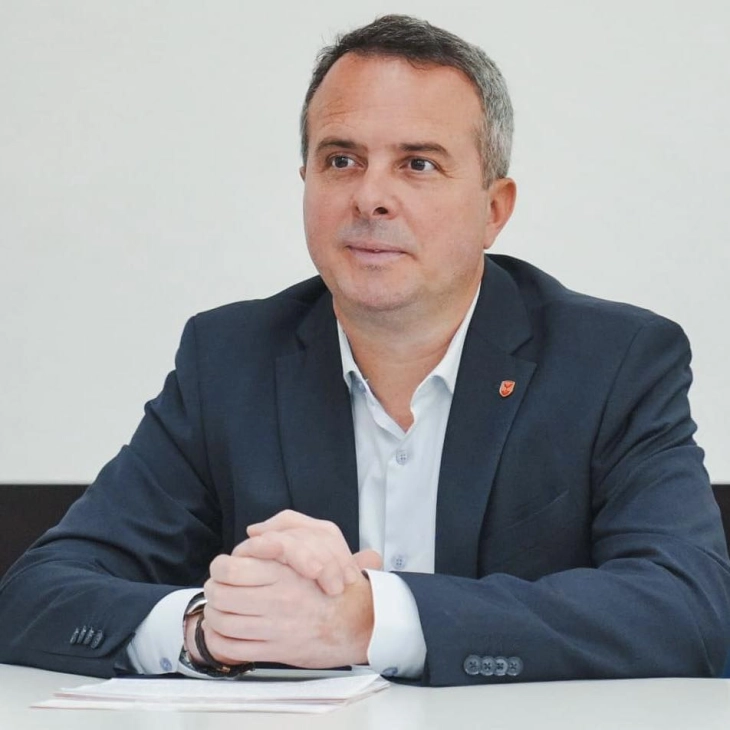 Герасимовски со жителите на Градски ѕид: Разговаравме и договоривме безбедност, ред и комунални редари во маалото