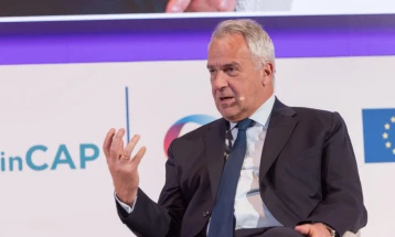 Оставки во грчката Влада поради скандалот со европските земјоделски субвенции