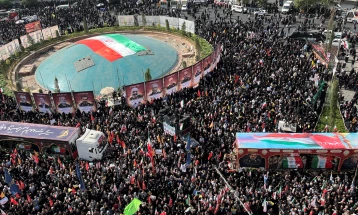 На масовна цеременија во Техеран погребани 60 жртви на израелските напади