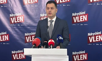 Сејдиу од Влен: Поделбата на „резиденти“ и „нерезиденти“ имаше за цел да ги исклучи од пресметката илјадниците Албанци од дијаспората