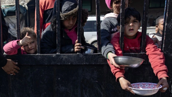 OBSH: Të paktën 112 fëmijë palestinezë shtrohen çdo ditë në spitalet e Gazës shkaku i kequshqyerjes