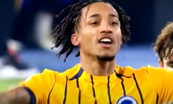 Челси се согласи на трансфер на Жоао Педро од Брајтон