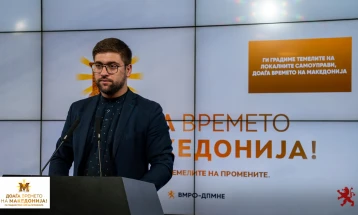 Манасиевски: Ги градиме темелите на локалните самоуправи, доаѓа времето на Македонија