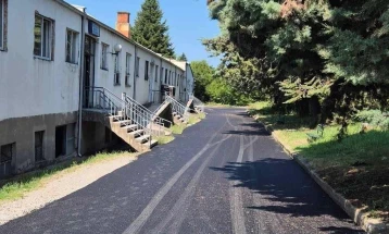 Реконструкција на сервисните улици во кругот на Општата болница во Охрид