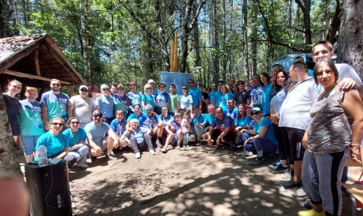 Спортско-рекреативно планинарење за лица со и без попреченост на Кожуф