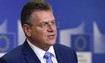 Марош Шефчович на клучни трговски преговори во САД за избегнување на царини од 50 отсто