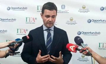 FM: Shameful for any EU state to try to redefine Macedonian identity