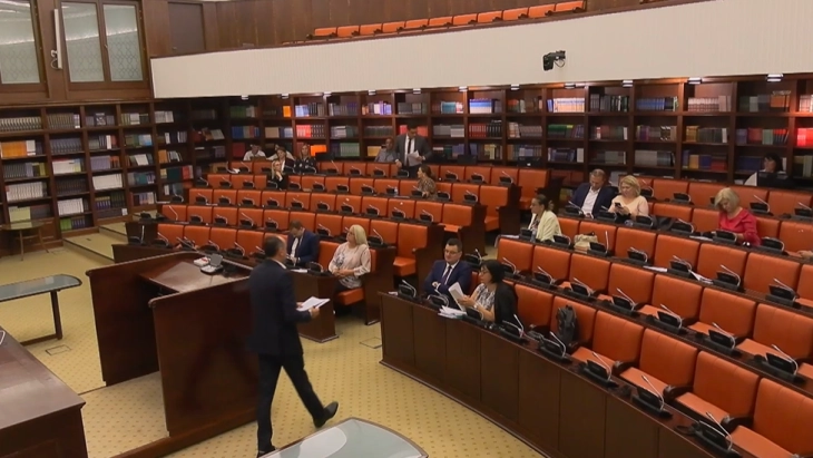 Расправата за ребалансот продолжува утре