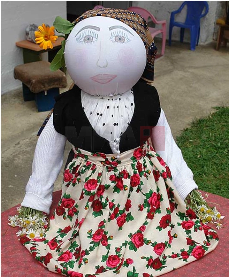 МИА Истражува: Иванденски празнувања со „Иванка“ во Ресен