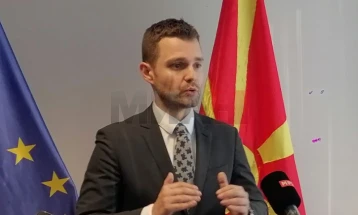 Муцунски за албанските медиуми од Пустец: Ќе побарам од колегата Хасани да биде отворен македонски конзулат во Корча