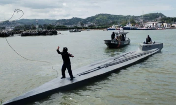 Колумбиската морнарица заплени беспилотна подморница што се користела за транспорт на дрога