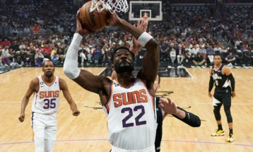 Деандре Ајтон во ЛА Лејкерс