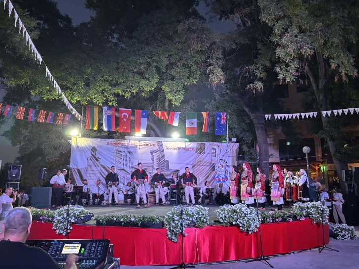 „Танец“ со целовечерен концерт на Интернационалниот фолклорен фестивал „Велес 2025“