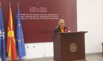 Стојаноска: Со ребалансот обезбедуваме дополнителни средства за плати, пензии, за инвестиции во образованието, здравството, како и за капитални инвестиции