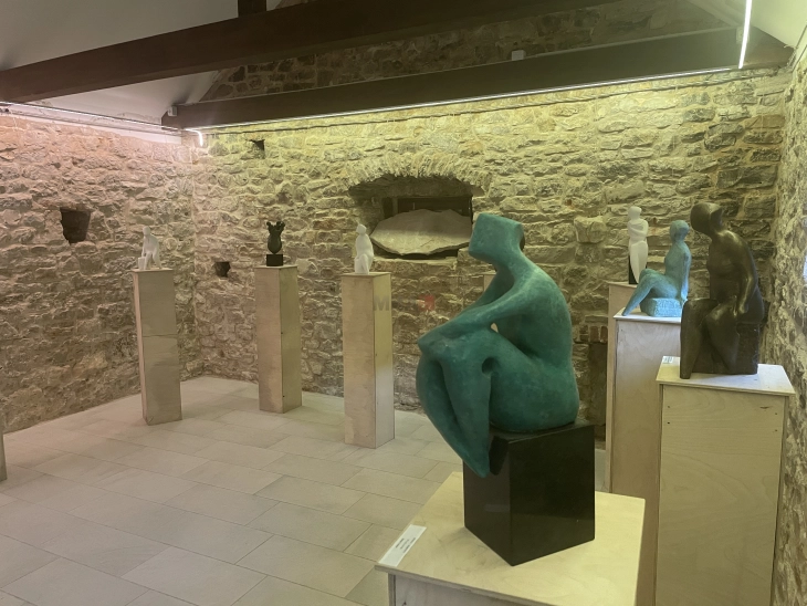 Ликовна изложба на Никола Смилков на островот Шолта во Хрватска