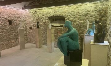 Ликовна изложба на Никола Смилков на островот Шолта во Хрватска