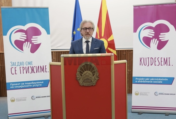 Ministri Limani ndau 17 marrëveshje të reja granti në kuadër të Thirrjes së Tretë për Zhvillimin e Shërbimeve Sociale në nivel lokal