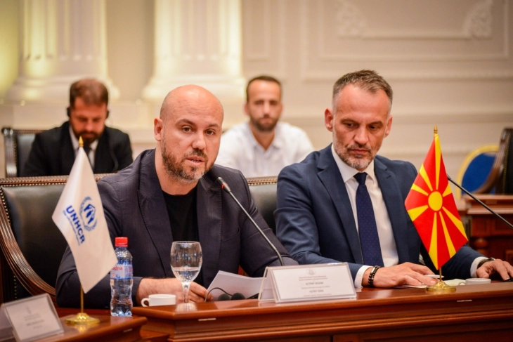 Исени: Успешно решени сите случаи без државјанство кои произлегоа од распадот на СФРЈ