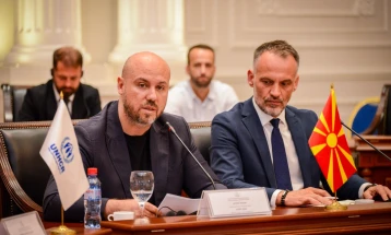 Исени: Успешно решени сите случаи без државјанство кои произлегоа од распадот на СФРЈ