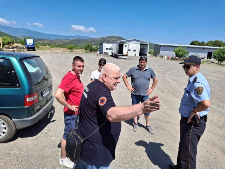 Комбинирани патроли ги посетуваат населените места во Гевгелија за заштита од пожари