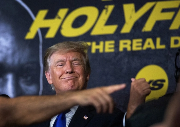 Трамп најави УФЦ борба во Белата куќа по повод независноста на САД