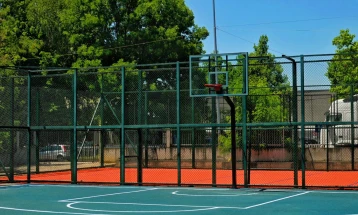 Реконструирани спортските терени во средното училиште на Град Скопје „Зеф Љуш Марку“