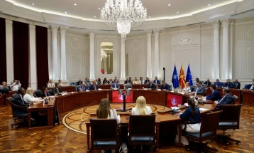 Јаневска: Образованието и науката не смеат да бидат фактор за иселување на младите, туку сфери за личен развој и вработување 