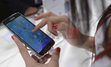 МВР апелира граѓаните да не отвораат линкови од СМС пораки