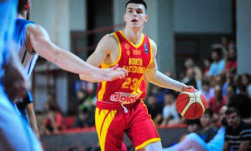 Андреј Јакимовски од САД се враќа во Италија