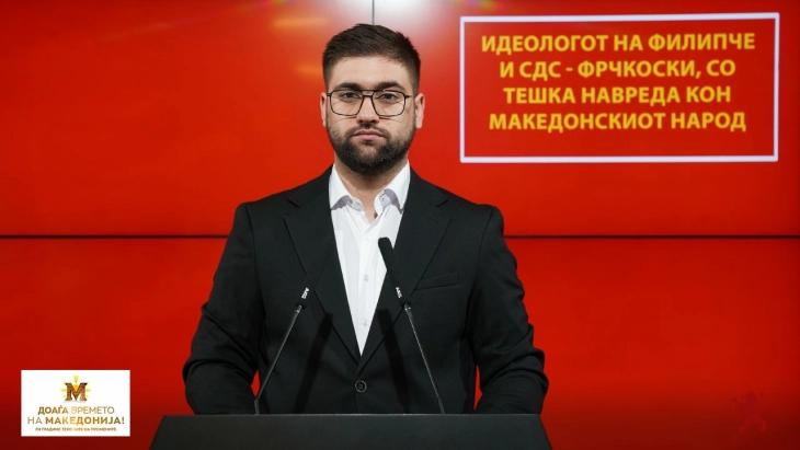 За Фрчкоски, Македонците со „три пива пред гранап“, Манасиевски бара извинување од „идеологот на СДСМ“