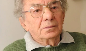 Почина писателот Цане Андреевски