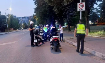 За осум часа 155 сообраќајни прекршоци во Скопје, 51 санкција за возачи на мотоцикл 