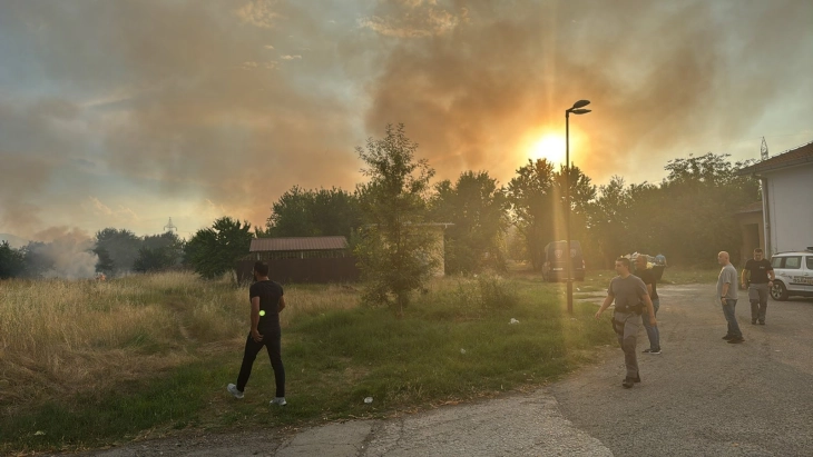 ЦУК: Активни пет пожари на отворено заклучно со 21 часот