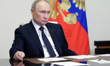 Путин го разреши министерот за транспорт