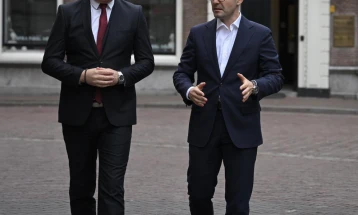 Mucunski sonte në Ohër do ta presë ministrin shqiptar të Punëve të Jashtme, Hasani