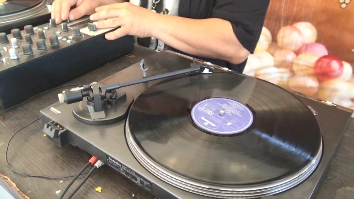 Традиционалната манифестација „20 часа урбан здив“ со Регионален саем на винили на Петровден во Кочани