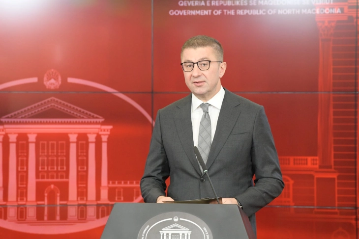 Мицкоски: Подаваме рака и на домашните и на странските инвеститори, низ институционална поддршка и предвидливи правила