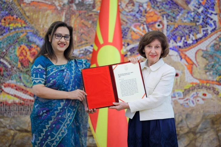 Сиљановска-Давкова ги прими акредитивните писма на новоименуваната амбасадорка на Бангладеш