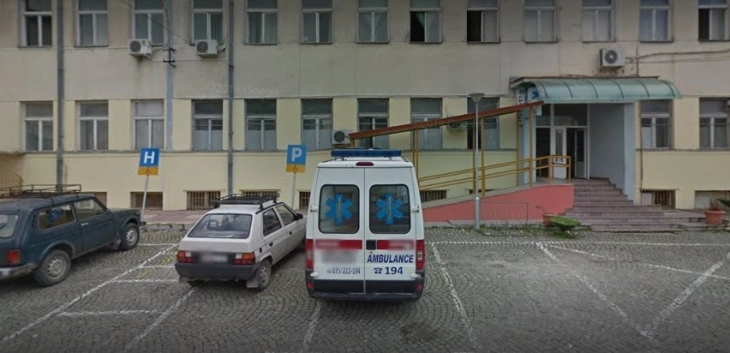 МЗ: Пожар во кругот на болницата во Битола, нема материјална штета, ниту се загрозени вработените и пациентите