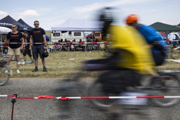 Седум гледачи повредени на германското првенство во велосипедизам