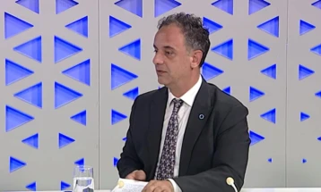 Алиу: Креираме систем кој ќе следи и ќе дефинира долгорочни мерки за обезбедување терапија за сите пациенти