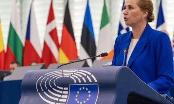 Фредериксен: Сакам построга имигрантска политика токму затоа што сум социјалдемократка